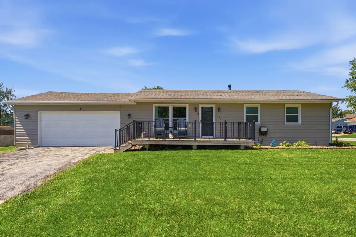 700 Seine Street, Blue Grass, IA 52726 - #1