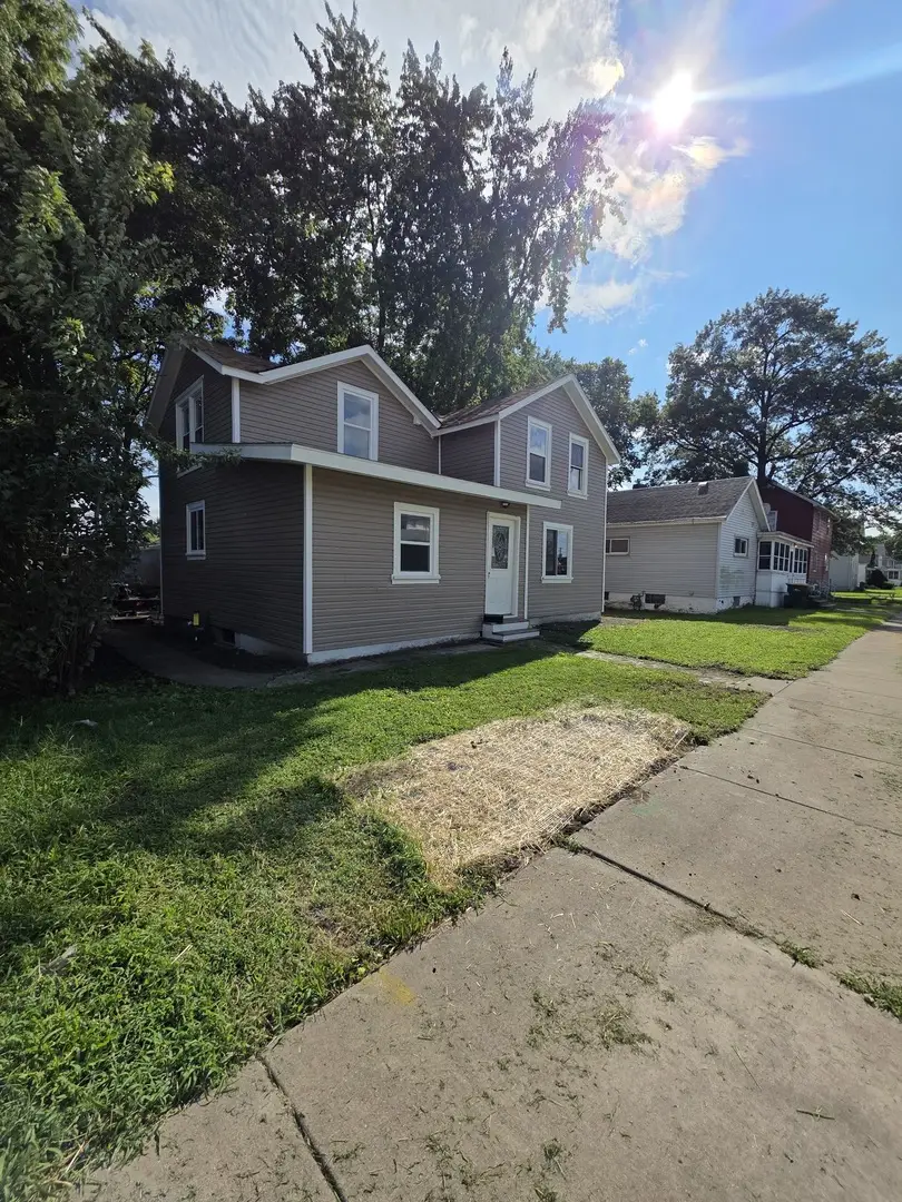 705 E Kent Street, Streator, IL 61364 - #2