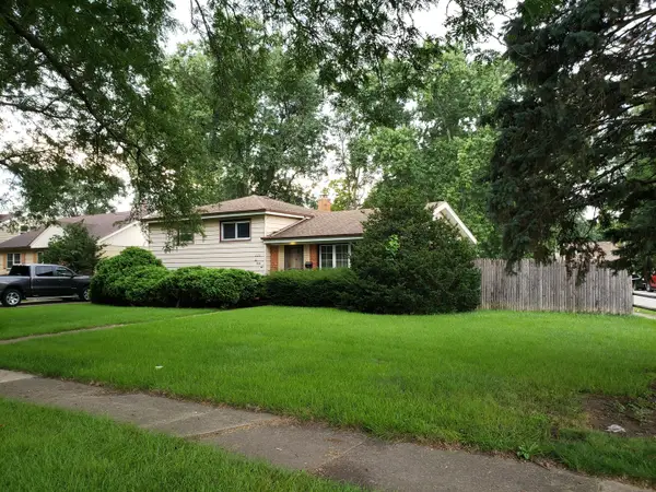 226 N Bierman Avenue, Villa Park, IL 60181