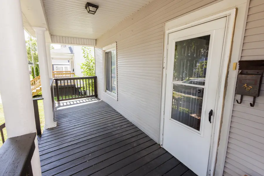 341 S 5th Avenue, Kankakee, IL 60901 - #2