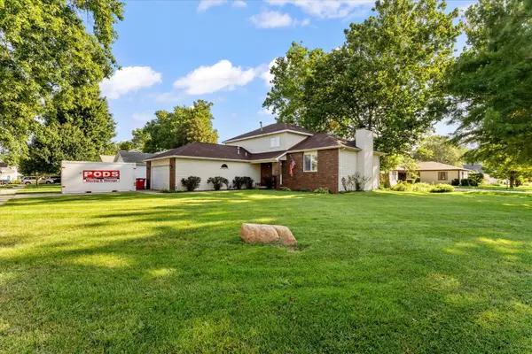1708 Oak Park Drive, Champaign, IL 61822