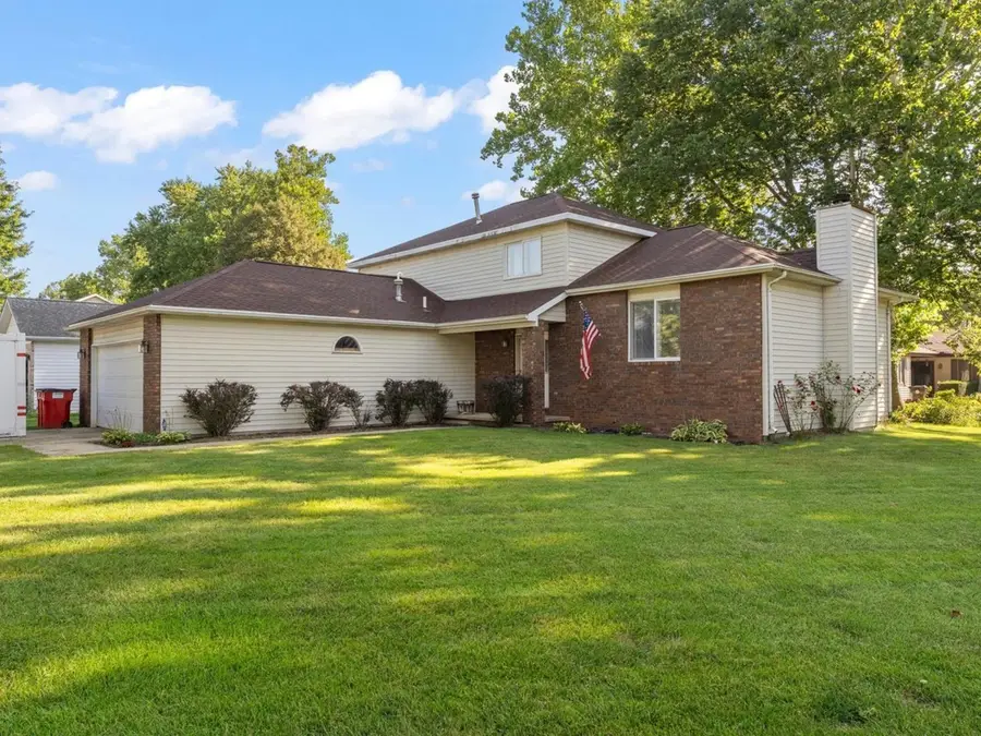1708 Oak Park Drive, Champaign, IL 61822 - #2