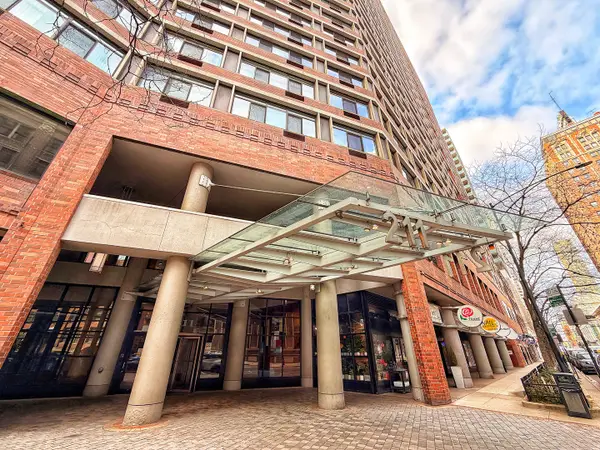 211 E Ohio Street #2312, Chicago, IL 60611
