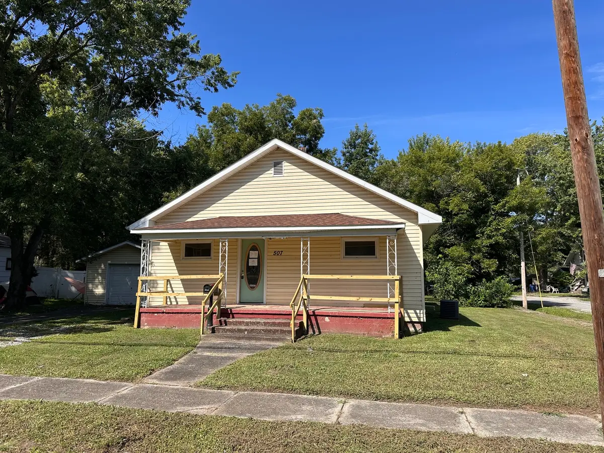 507 N Jackson Street, West Frankfort, IL 62896 - #1