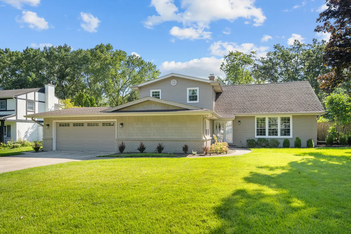 1319 Burr Oak Road, Lake Forest, IL 60045 - #1