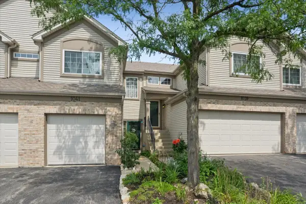 1041 Parkhill Circle, Aurora, IL 60502