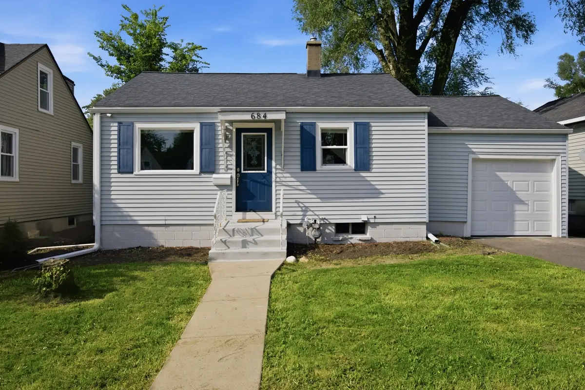 684 Cooper Avenue, Elgin, IL 60120 - #1