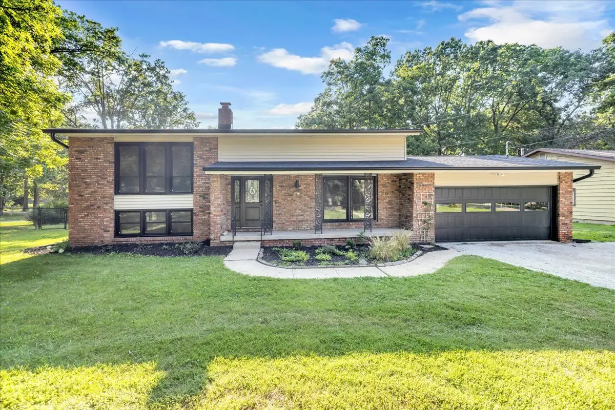 4675 Highcock Drive, Mount Zion, IL 62549 - #1