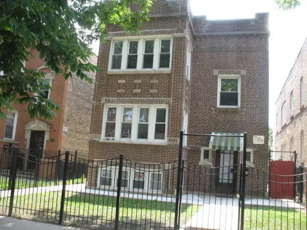 4141 W Barry Avenue, Chicago, IL 60641