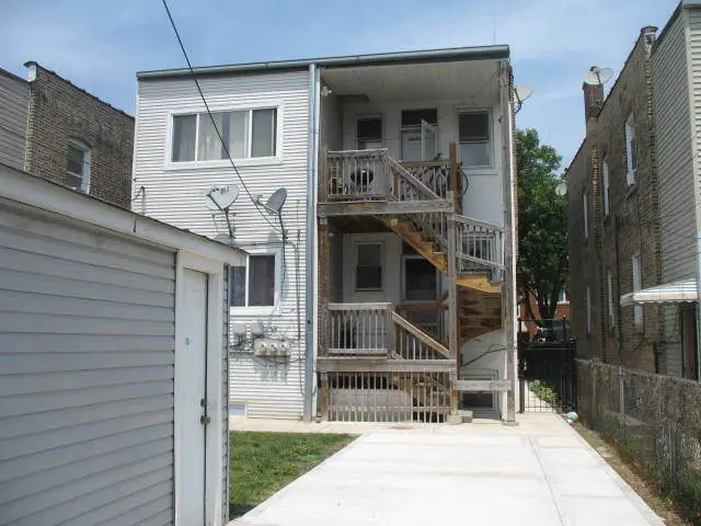 4141 W Barry Avenue, Chicago, IL 60641 - #3