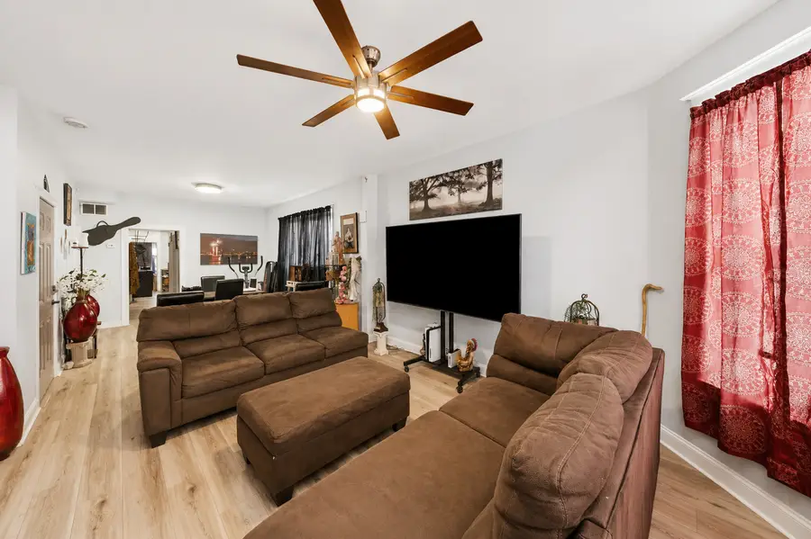 1121 N Lawndale Avenue, Chicago, IL 60651 - #3