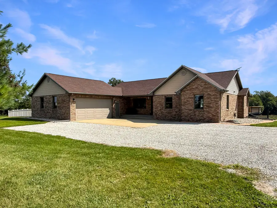 3224 County Road 2700 E, Penfield, IL 61862 - #3