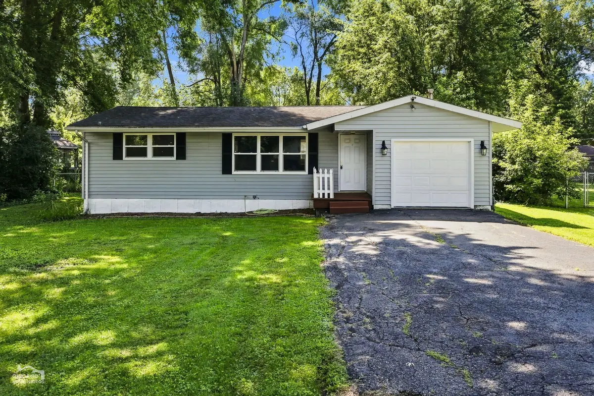 4515 Willow Lane, McHenry, IL 60050 - #1