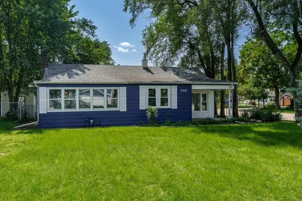 303 Liberty Boulevard, Machesney Park, IL 61115