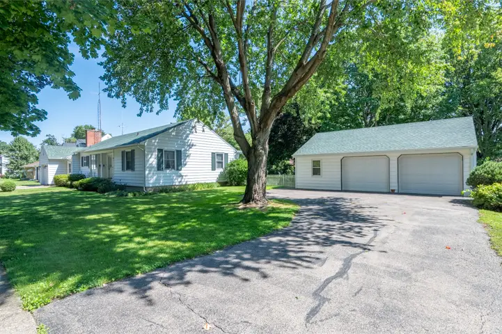 513 N 6th Street, Oregon, IL 61061 - #3