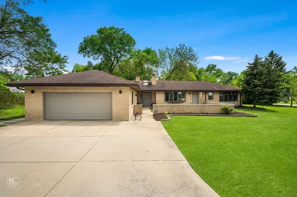 16W721 Red Oak Street, Bensenville, IL 60106