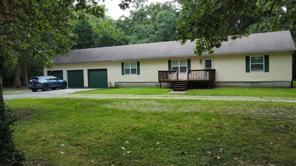 4135 Canal Road, Edwardsville, IL 62025