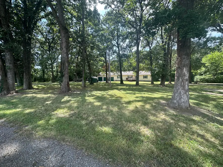 4135 Canal Road, Edwardsville, IL 62025 - #2