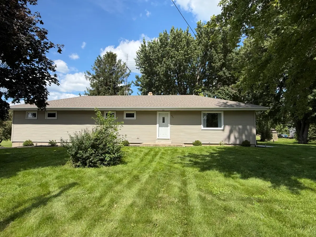 606 W Main Street, Sublette, IL 61367 - #1