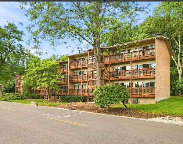 5850 Forest View Road #A, Lisle, IL 60532