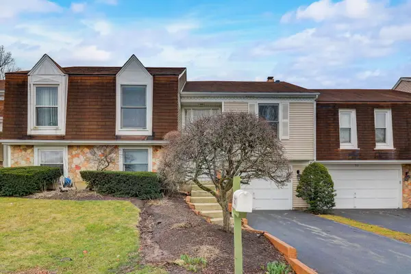 917 Burgess Circle, Buffalo Grove, IL 60089