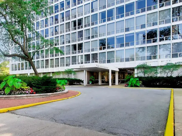 601 E 32nd Street #610, Chicago, IL 60616