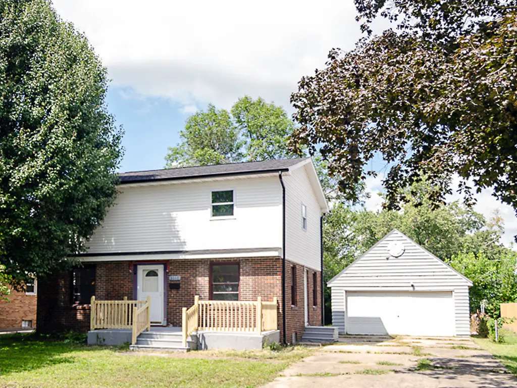 3116 Oak Avenue, Mattoon, IL 61938 - #1