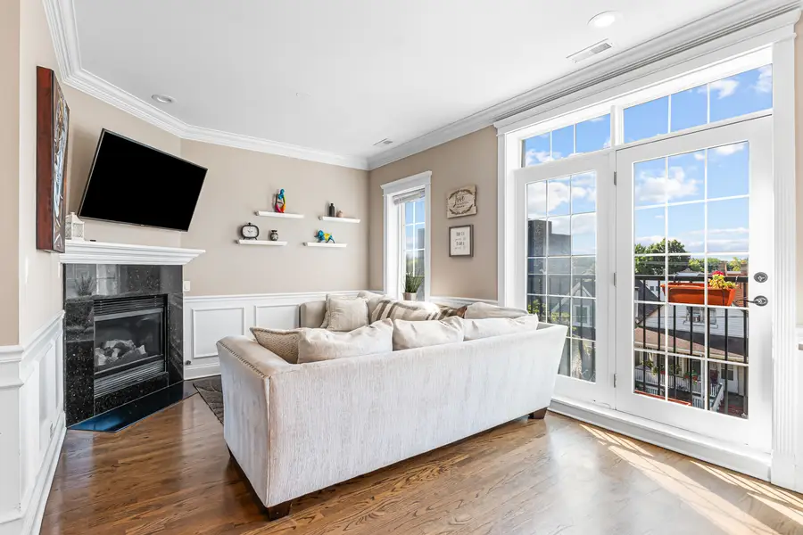 2248 W Foster Avenue #3, Chicago, IL 60625 - #3