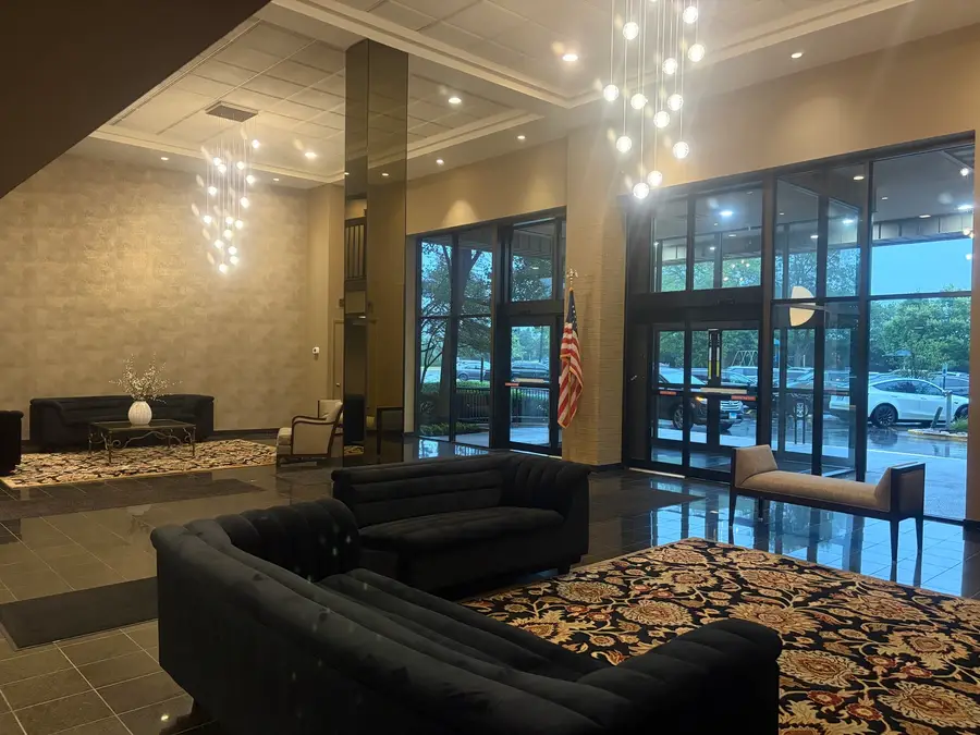 6340 Americana Drive #620, Willowbrook, IL 60527 - #2