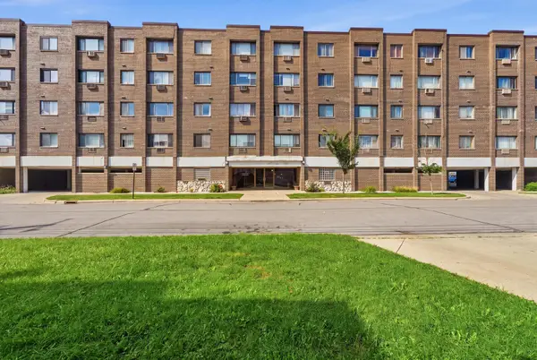 7650 W Altgeld Street #305, Elmwood Park, IL 60707