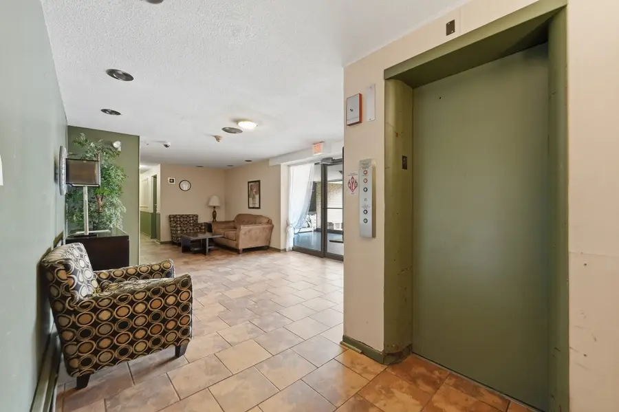 7650 W Altgeld Street #305, Elmwood Park, IL 60707 - #2