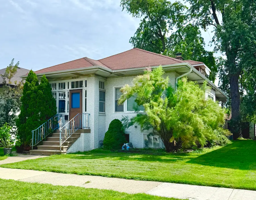 3723 Clinton Avenue, Berwyn, IL 60402 - #2