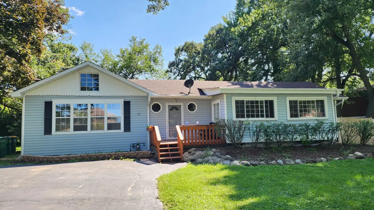 23217 W North Lakewood Lane, Lake Zurich, IL 60047 - #1