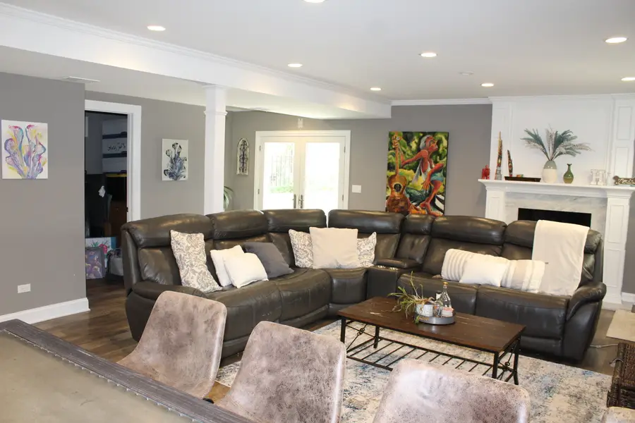 8425 W Castle Island Avenue, Chicago, IL 60656 - #3