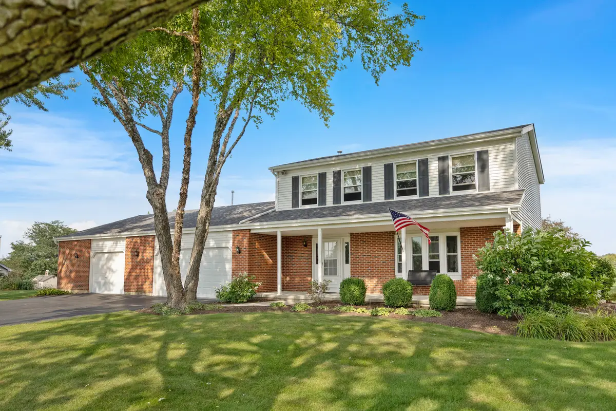 15N133 Shirewood Farm Road, Hampshire, IL 60140 - #1