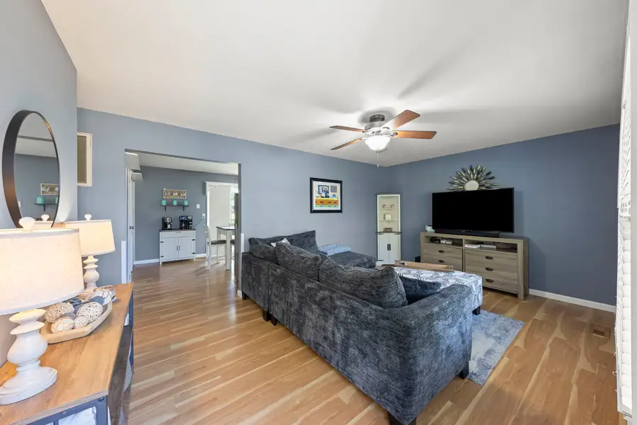 476 E 3rd Street, Herscher, IL 60941 - #3