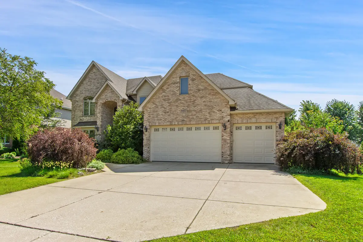 2104 Westover Road, North Aurora, IL 60542 - #1