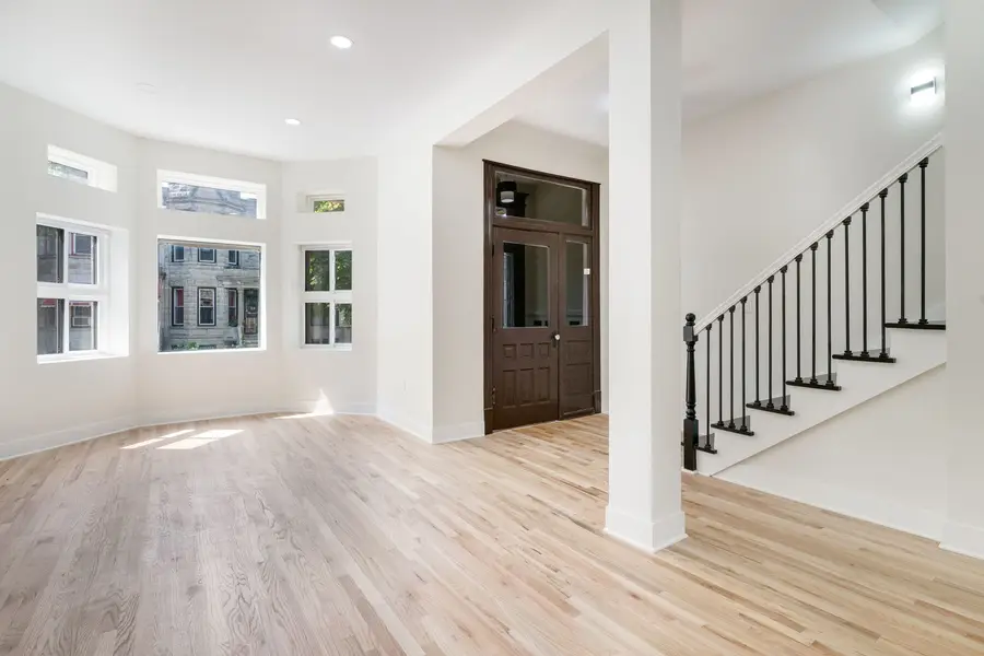 4917 S Washington Park Court, Chicago, IL 60615 - #3