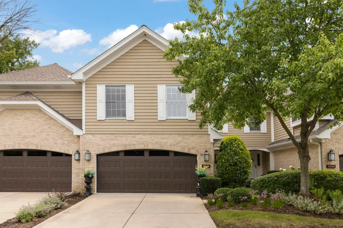 11124 Indian Woods Drive, Indian Head Park, IL 60525 - #1