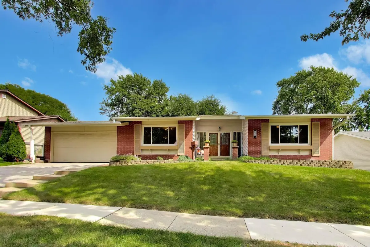 6001 Ross Drive, Woodridge, IL 60517 - #1