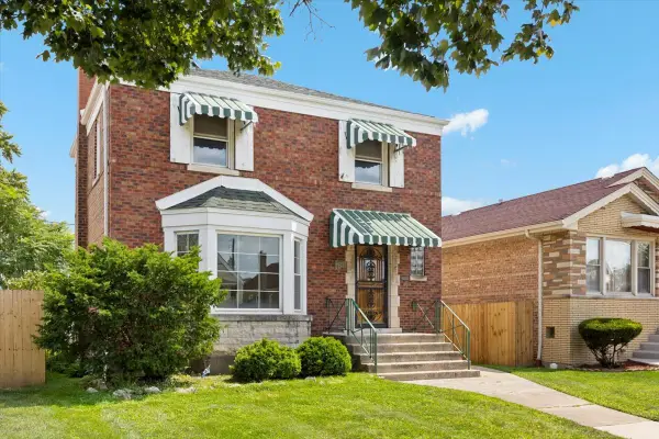 8423 S Wolcott Avenue, Chicago, IL 60620