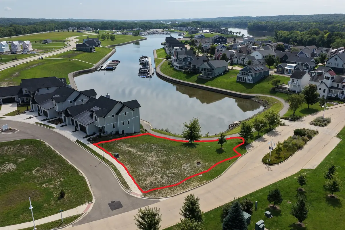 1 Beech Tree Place, Ottawa, IL 61350 - #1