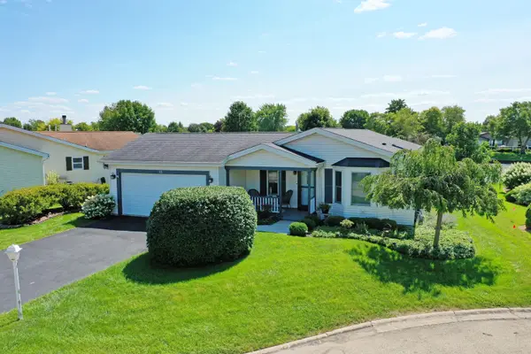 15 Saratoga Court, Grayslake, IL 60030