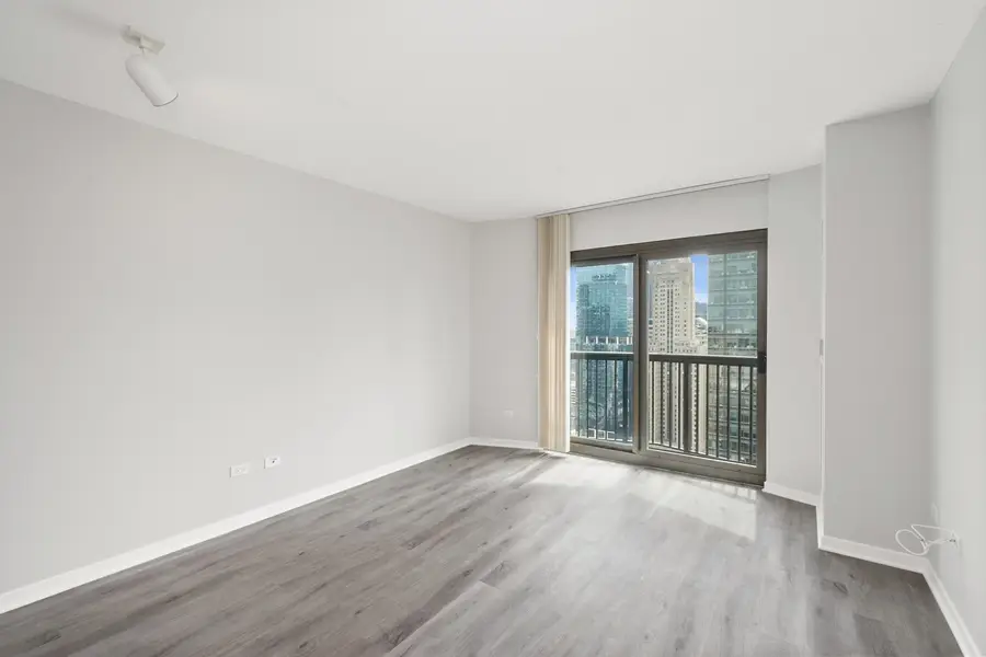 400 N La Salle Drive #3306, Chicago, IL 60654 - #3