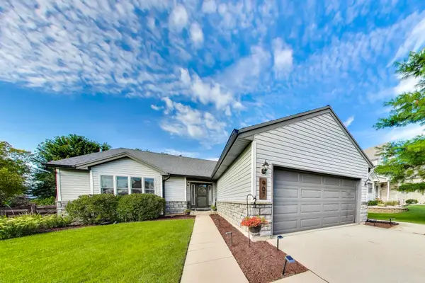907 Joanne Drive, Minooka, IL 60447