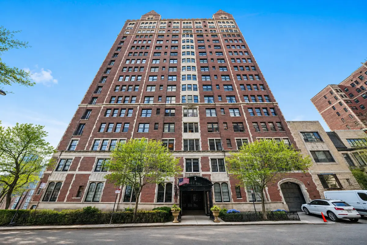 1120 N Lake Shore Drive #18CD, Chicago, IL 60611 - #1