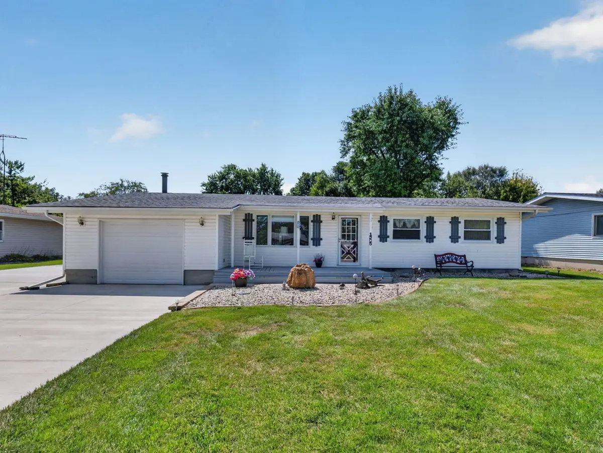 1205 E 2nd Street, Coal City, IL 60416 - #1