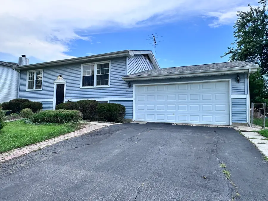 7019 Chestnut Street, Hanover Park, IL 60133 - #2