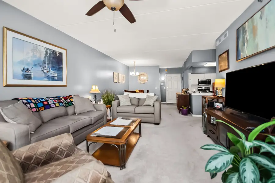 9220 E Prairie Road #306B, Evanston, IL 60203 - #3