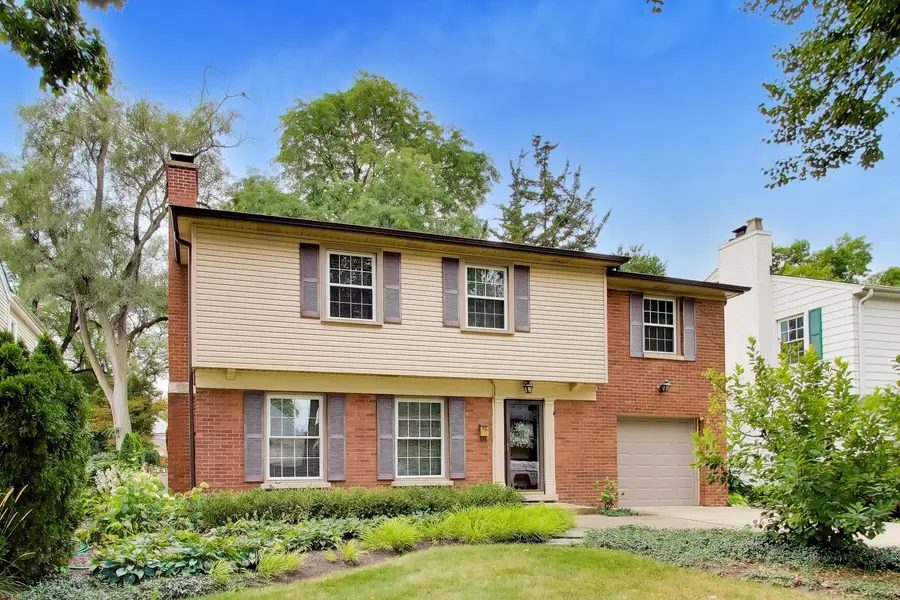 412 S Banbury Road, Arlington Heights, IL 60005 - #2